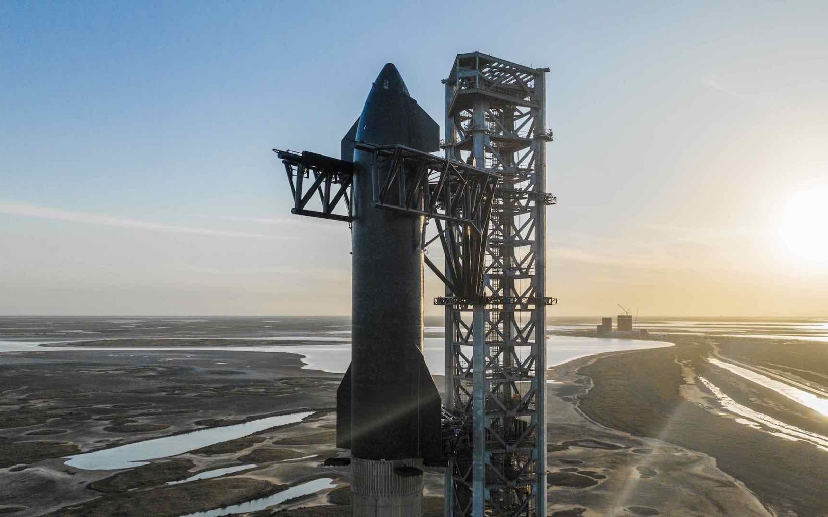 Obří raketa Starship od SpaceX má za sebou první úspěšný start ...