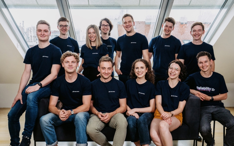 better-stack-tym-1-min-boxed