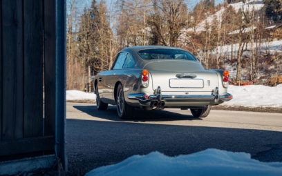 aston-martin-db53
