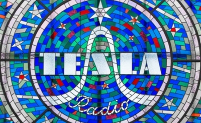 Tesla akvizice
