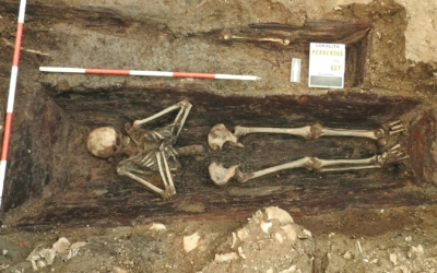 Archeologové v Karlíně