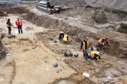 Archeologové v Karlíně