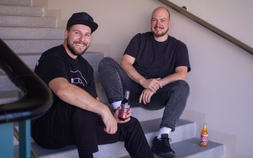 neco-jako-cola-nahled