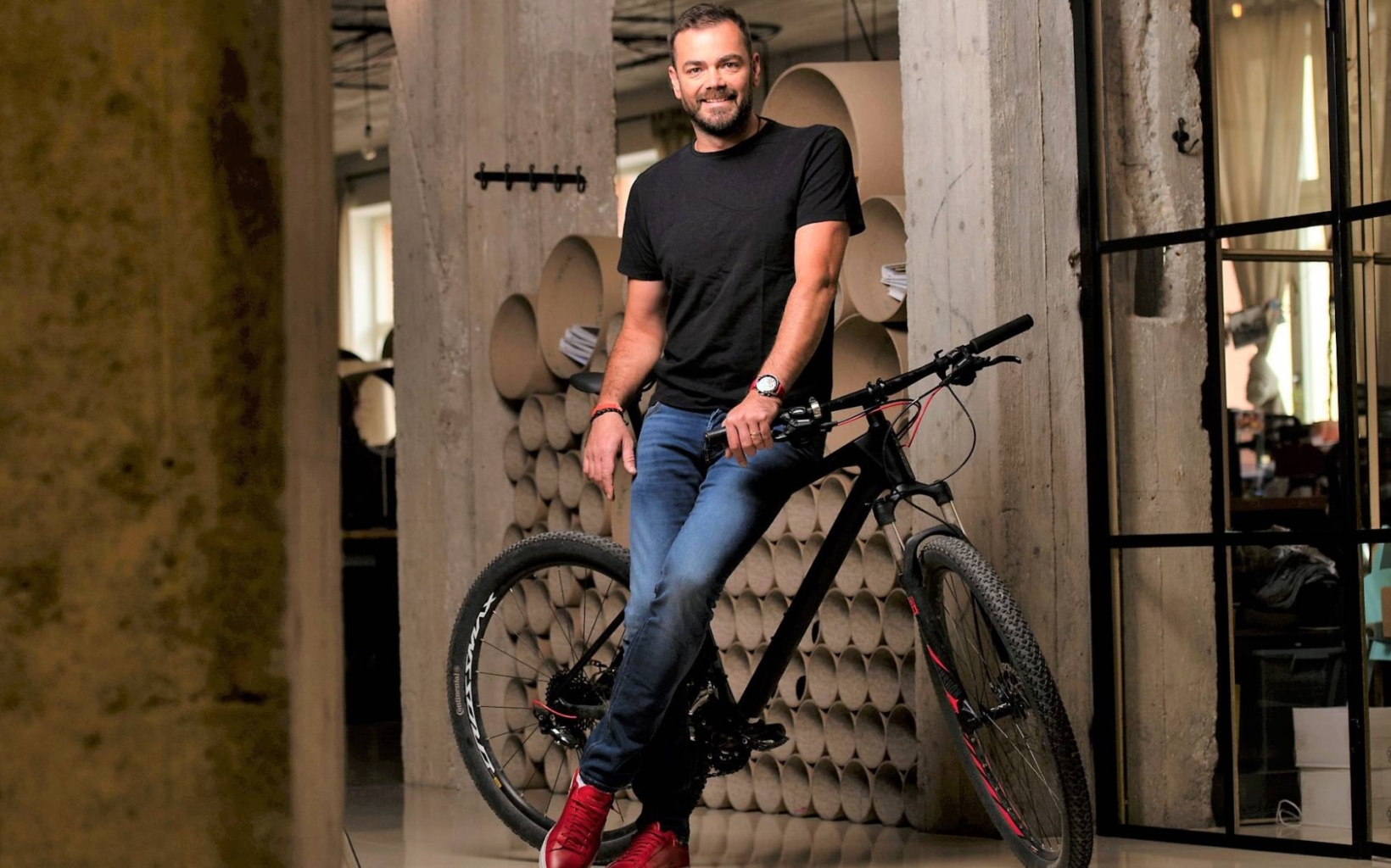 Pomáhal stvořit Alzáka, patří mu i Bikero. Šlapeme vzhůru, říká ...