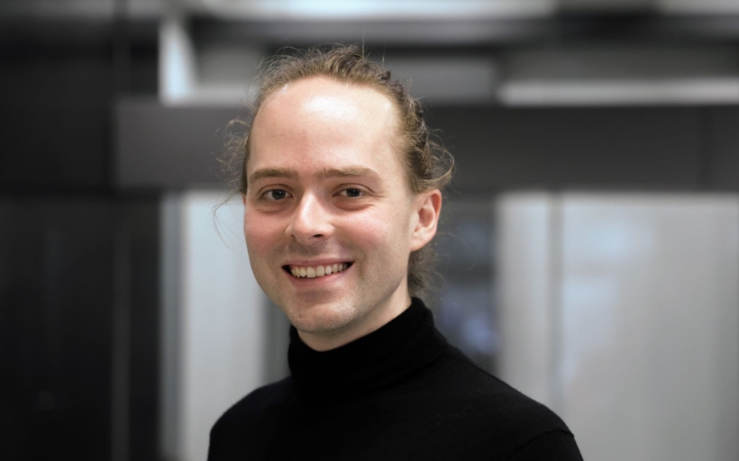 stanislav_fort_stabilityai