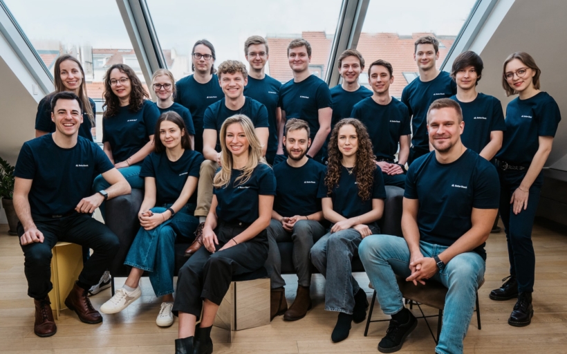 team-better-stack-boxed-min