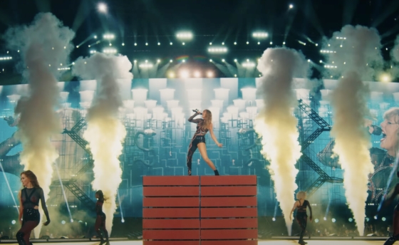 taylor-swift-eras-tour-film