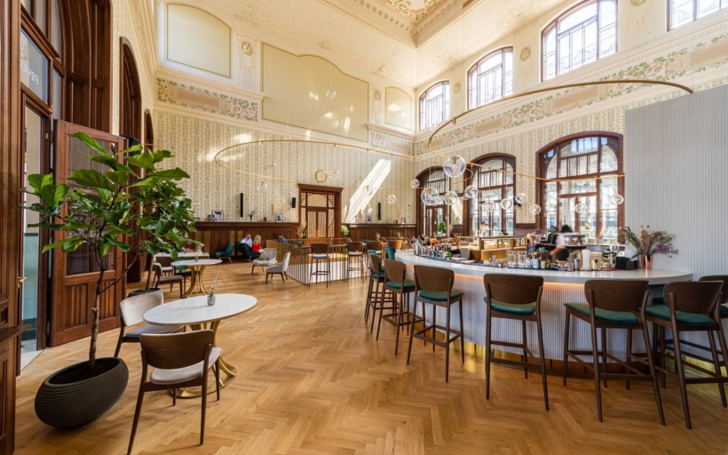 foyer-cafe