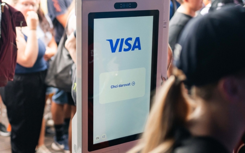 visa-donation-kiosek-min