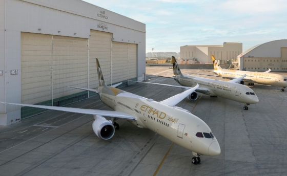 etihad-dreamliner