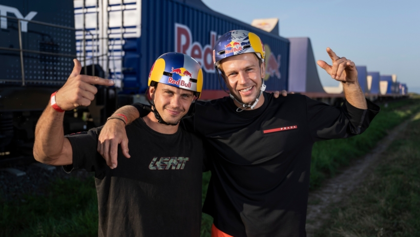 Dawid Godziek and Szymon Godziek