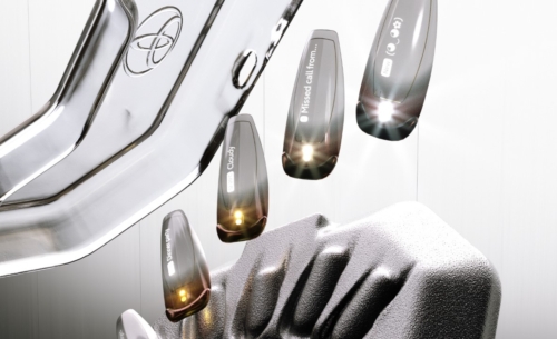 toyota_notification-nails-oznameni-na-nehtech