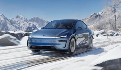 tesla-modely-2025_01