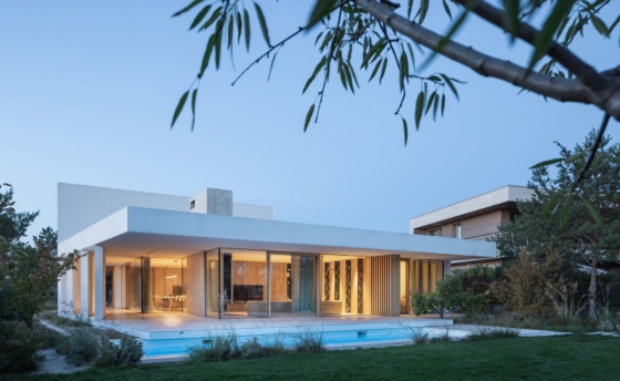 beef-architekti-house-with-gills-matej-hakar-09-min
