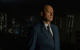 vetrelec-zeme-alien-earth-02