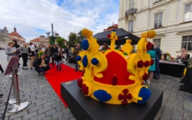 lego-koruna-hradcany-2