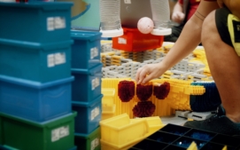 lego-koruna-1
