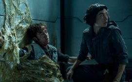 vetrelec-zeme-alien-earth-10