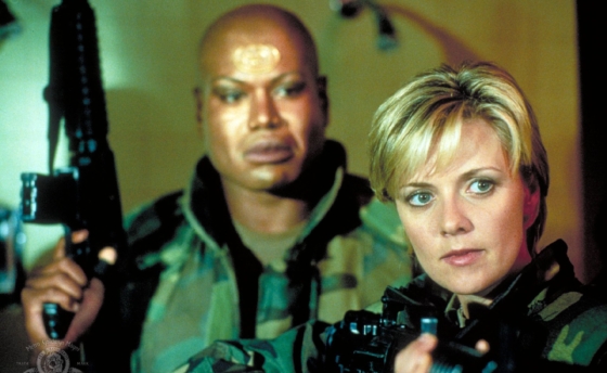 stargate-hvezdna-brana-amanda-tapping-01