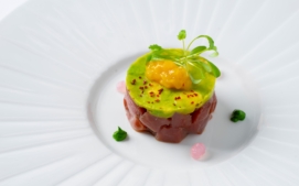 tunakovy-tatarak-s-avokadem