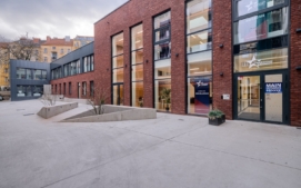 american-academy-prague2-min