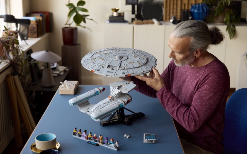 lego-star-trek-enterprise-06