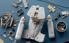 lego-star-trek-enterprise-09