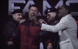 bezici-muz-running-man-glen-powell-21