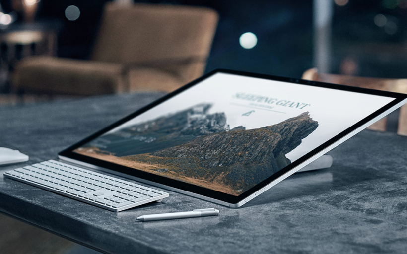 SurfaceHome_6_FeaturePivotPanel_1_us_V1-new
