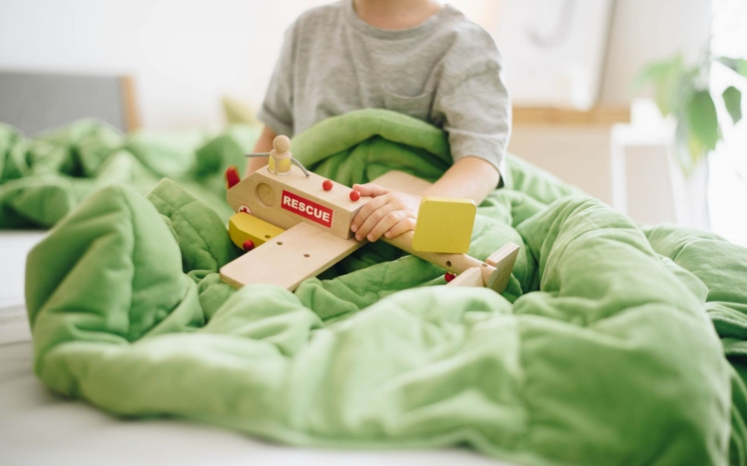 zatezova-prikryvka-nidu