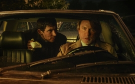 na-noze-knives-out-netflix-02