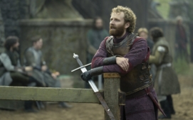 rytir-sedmi-kralovstvi-hbo-knight-seven-kingdoms-08