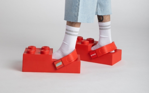 lego-crocs-04