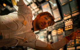 ryan-gosling-spasitel-hail-mary-03