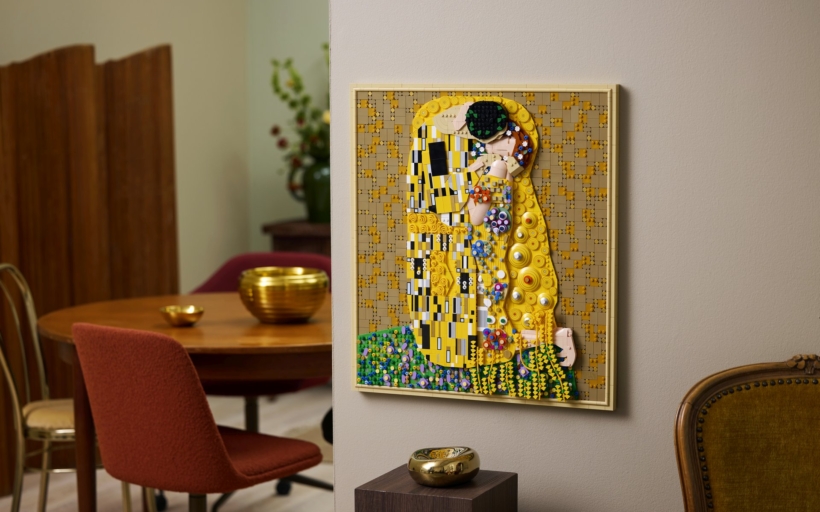 lego-gustav-klimt-polibek-obraz-03
