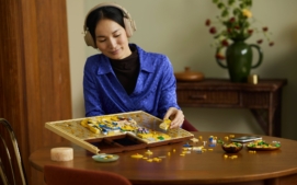 lego-gustav-klimt-polibek-obraz-05