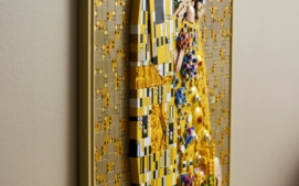 lego-gustav-klimt-polibek-obraz-13
