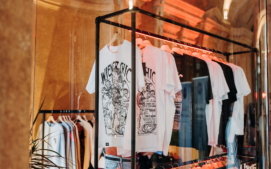 mucha-store4