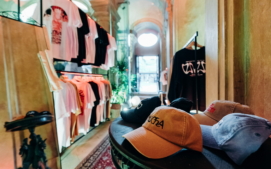 mucha-store7