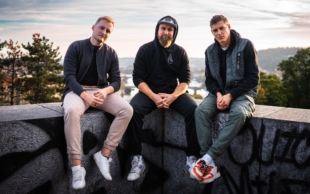 kubova_english_founders