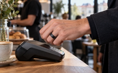 foto_02_carneo_pay_platebni_prsten_platba_1920x1200_v4