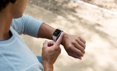 Apple-Watch-ECG-app-man-on-apple-watch-12062018
