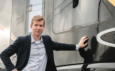 leos-novotny-leo-express
