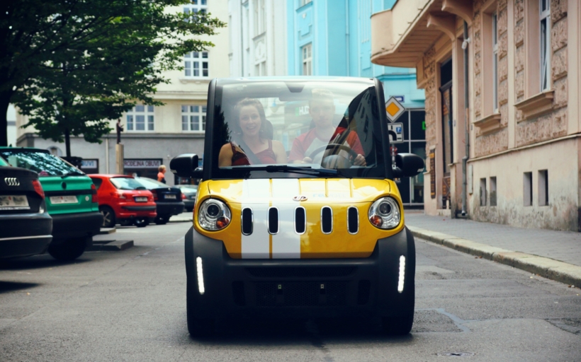 revolt-carsharing